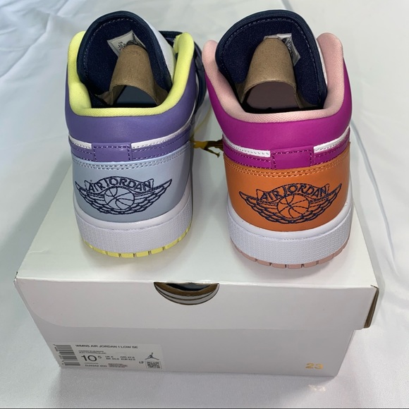 Nike Air Jordan 1 Low Women’s Mismatched Purple - Picture 4 of 5